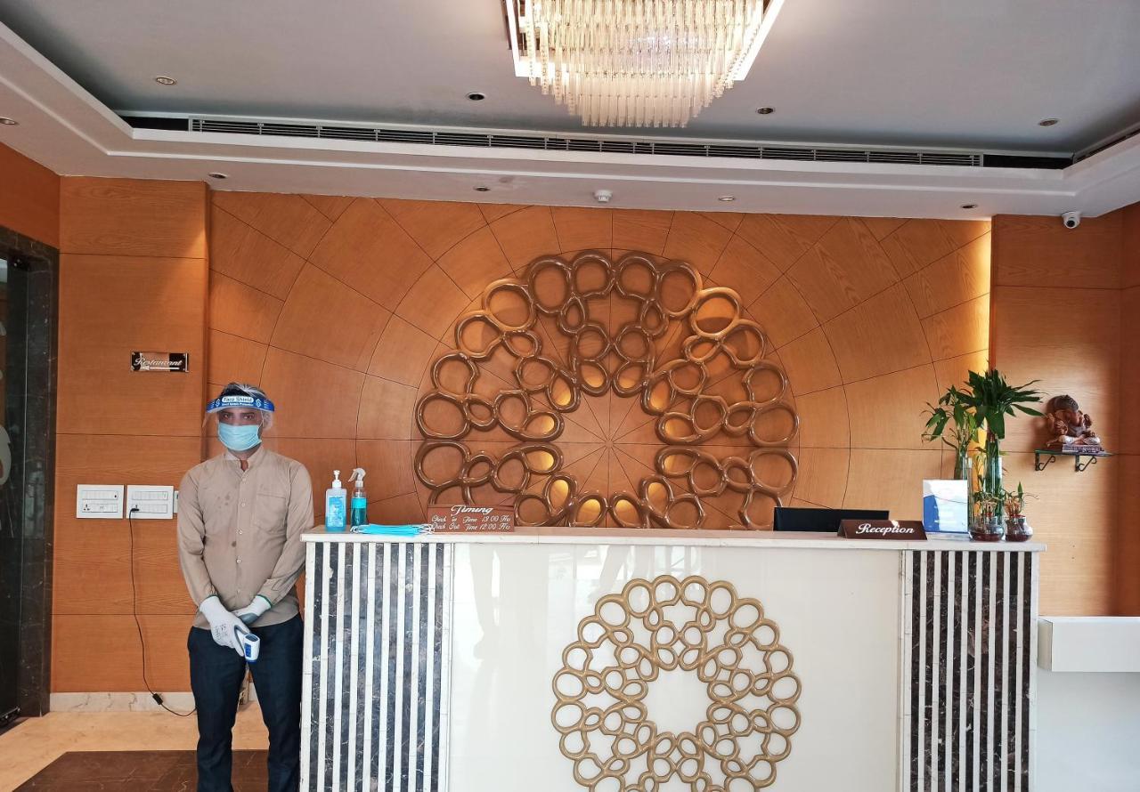 Hotel Maple Grand Agra  Esterno foto