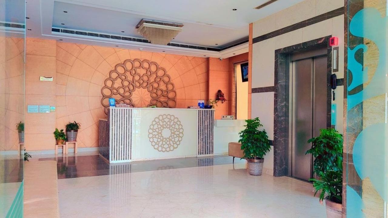 Hotel Maple Grand Agra  Esterno foto