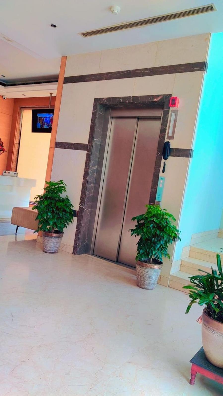 Hotel Maple Grand Agra  Esterno foto